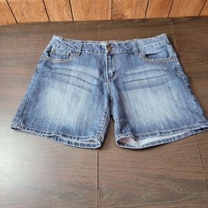 Canyon River Blues Blue Jean Shorts